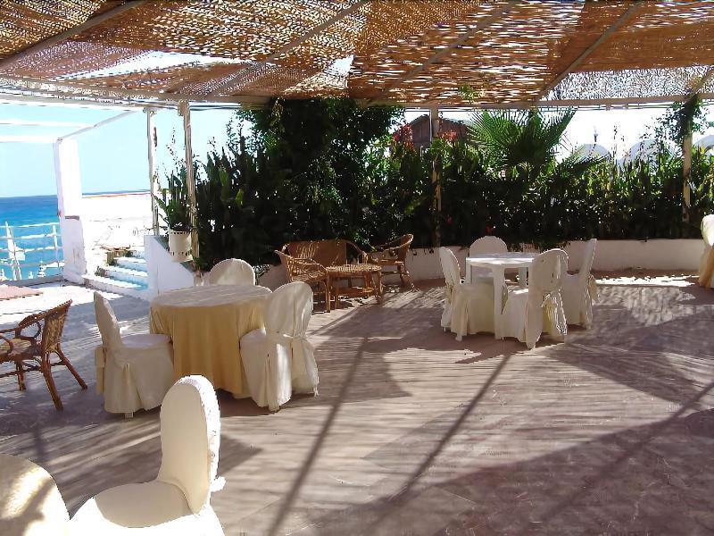 Palazzo Reginella Aparthotel Bovalino Marina Kültér fotó